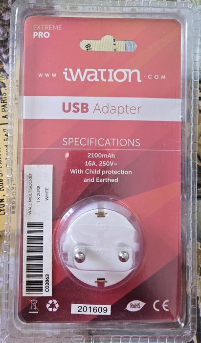 Tomada com USB Charger