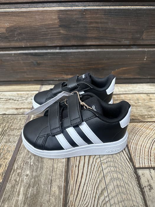 Дитячі кросівки Adidas grand court l 25 1/2( 16см) , оригінал