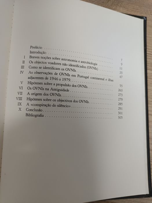 Livro "Os OVNIs e a vida no Universo"B.Sanchez Bueno.1981