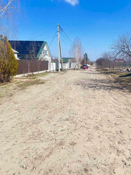 Продаж земельних ділянок