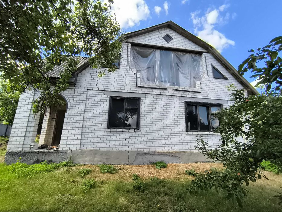 Продаж будинку 117,6 м² (біла цегла) + 45 сот з виходом до річки, с. Куцівка