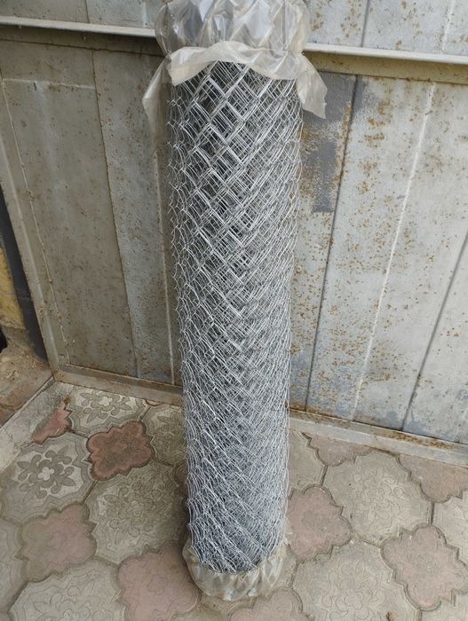 Продам сітку рабиця. 1,6 на 35.  Нова