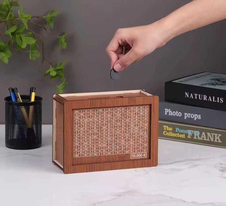 Mealheiro de Madeira para Poupança – 1.000€ a 10.000€