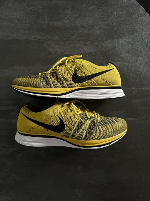 Nike flyknit trainer bright citron yellow zolte 44.5