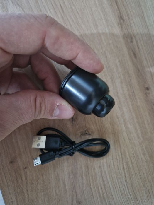 Câmera "espia". Com conexão WiFi. Nova