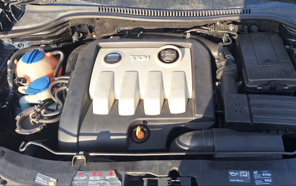 CAŁY NA CZĘŚCI Seat Leon II LS5Y 04- Przód Kompletny Maska Drzwi