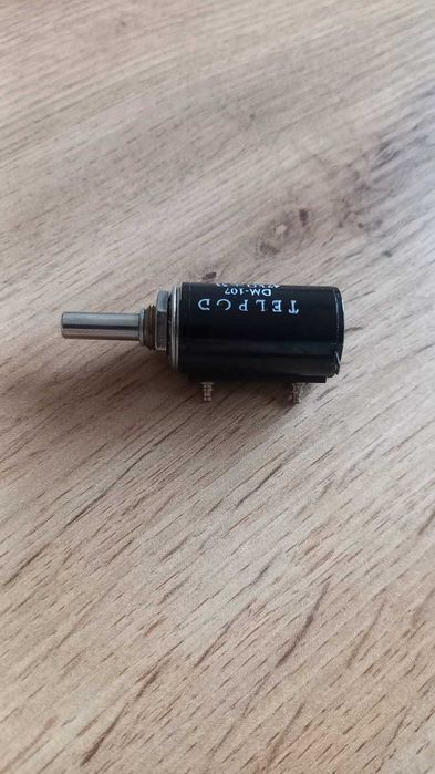 Potencjometr wieloobrotowy DM-107 nowy