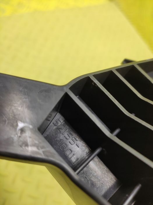 lexus rx300 ślizg zderzaka prawy tył 5215548011