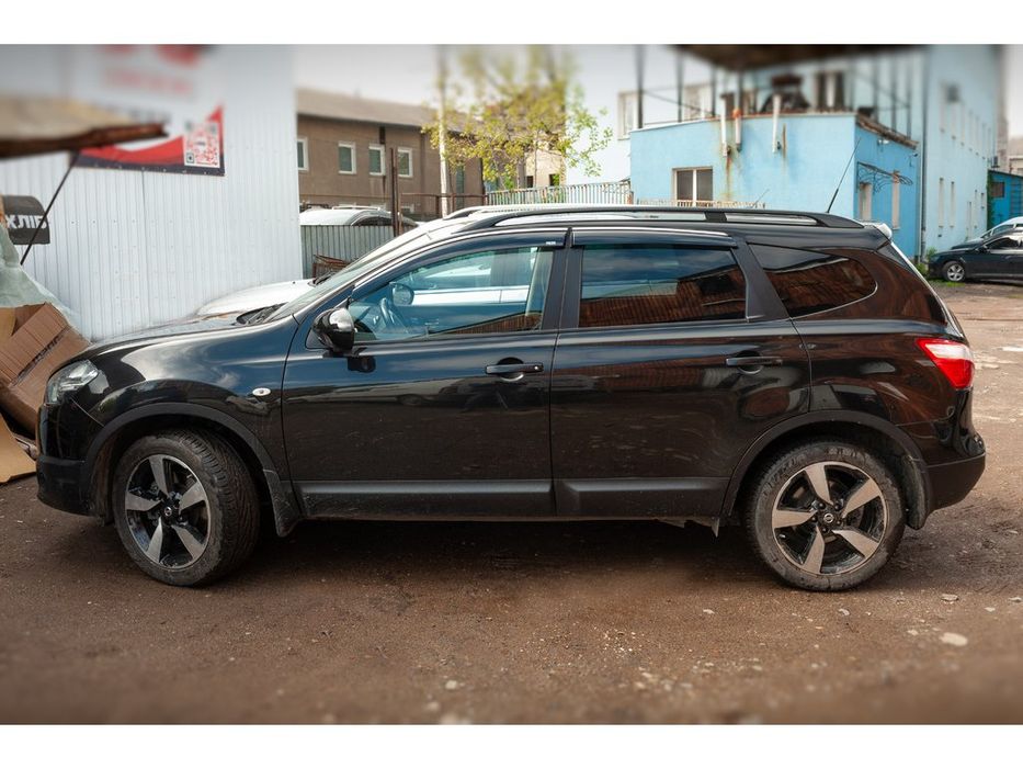 Nissan Qashqai 2007-2014 Вітровики з хромом Niken Для 5 місцевого