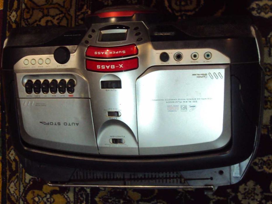 магнитола бумбокс Elenberg CD-350 MP3