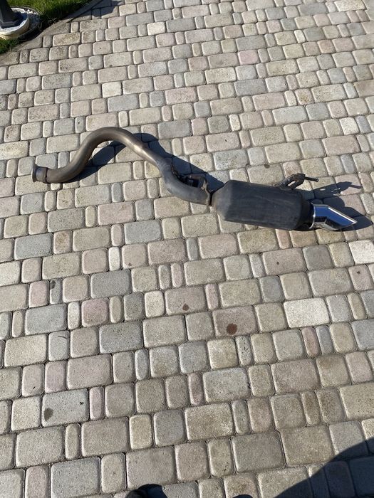 Глушитель лексус LX570