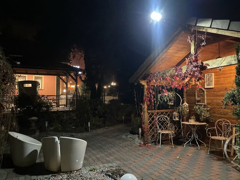 Noclegi krótko i długo terminowe