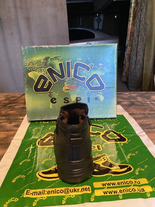 Зимові черевики “enico” з натуральної шкіри та натуральним хутром 40р