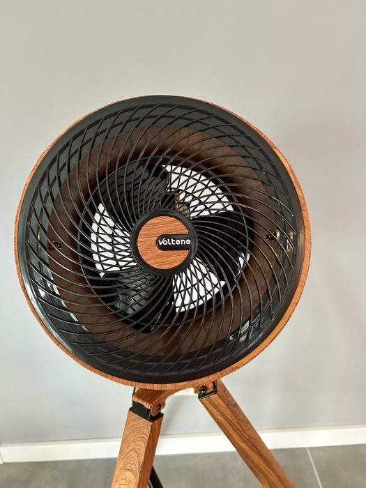 Wentylator podłogowy loftowy