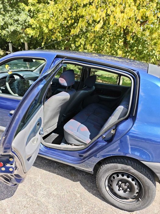 Renault clio 2000
