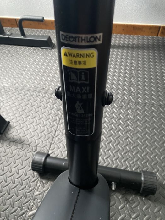 Bicicleta ergometrica semi nova