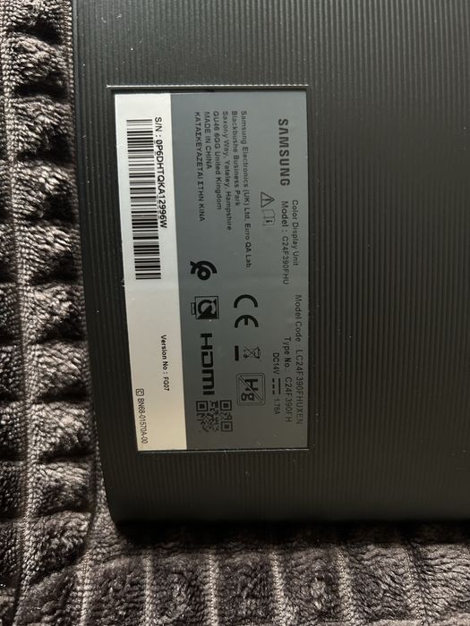 Monitor Samsung 24” Curvo FHD | Ecrã impecável