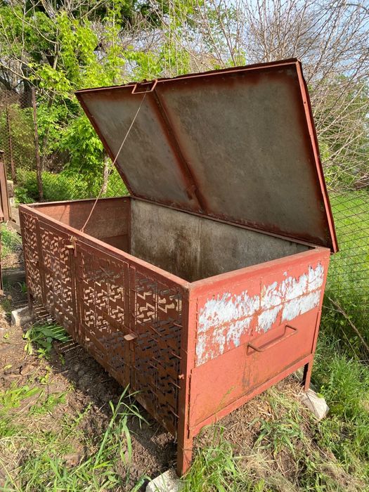 Клітка металева для птиці, кролів, нутрій