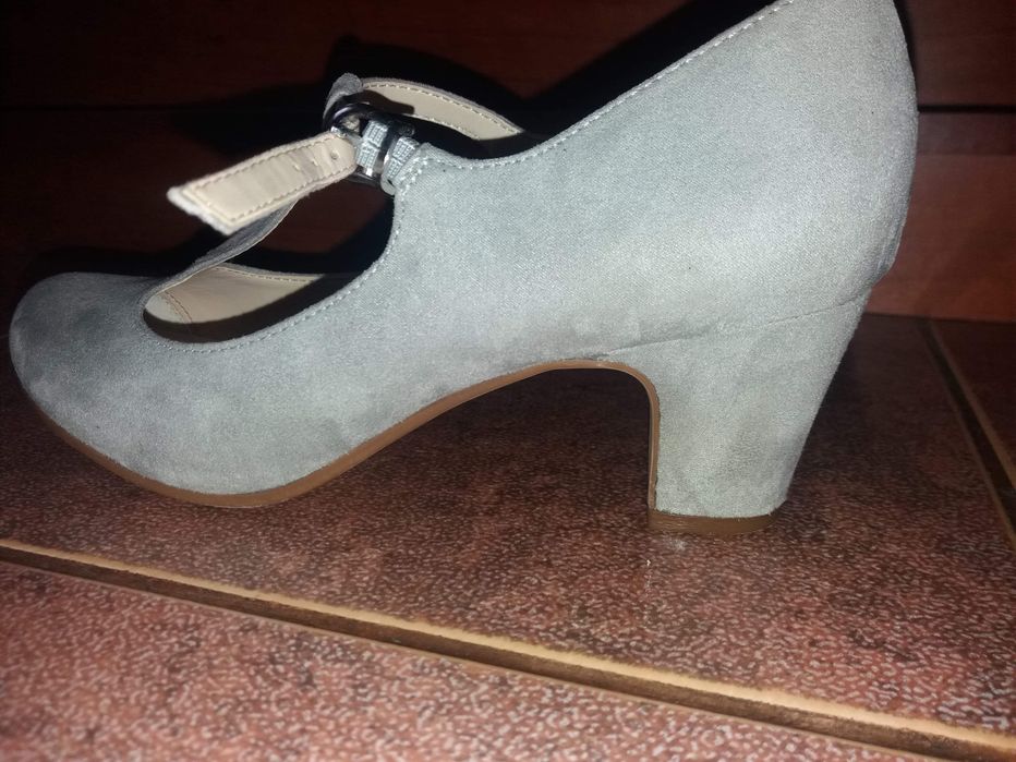 Buty czółenka CCC 37 ślub