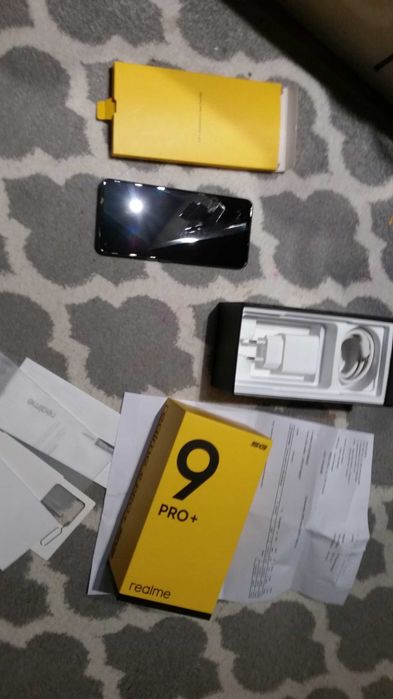 Smartfon realme 9 Pro+ 8 GB / 256 GB czarny