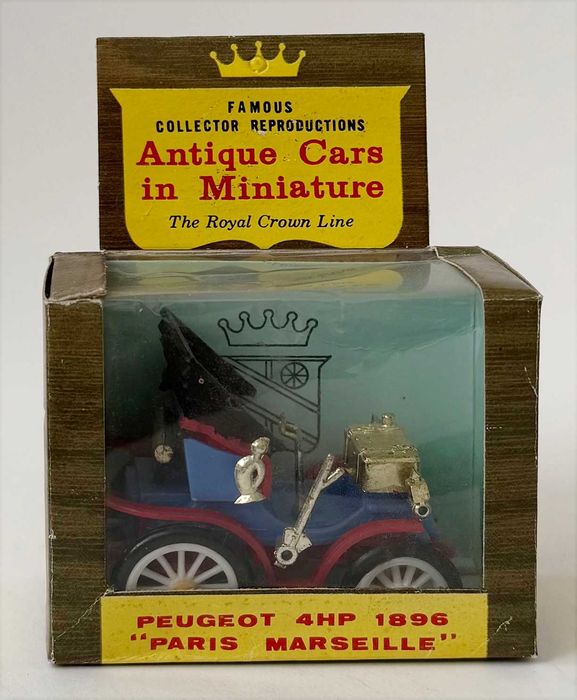 KMC_PEUGEOT 4HP 1896 “Paris Marseille” Esc 1/43. Série “Antique Cars In Miniature”. Como novo.