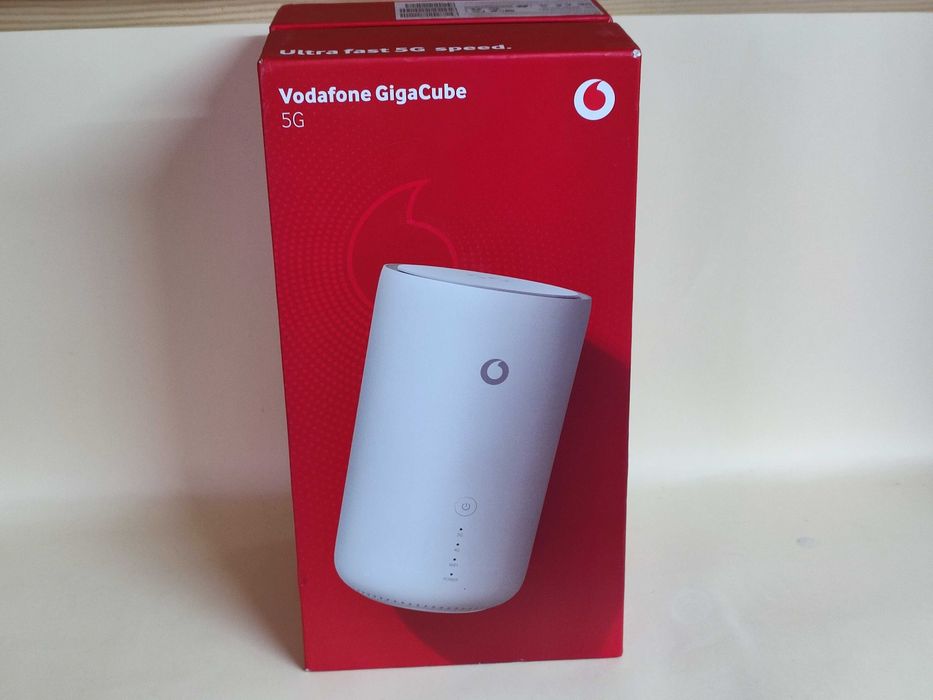 5G TCL HH500V V.1 Wi-Fi 6 Router SIM Desbloqueado.