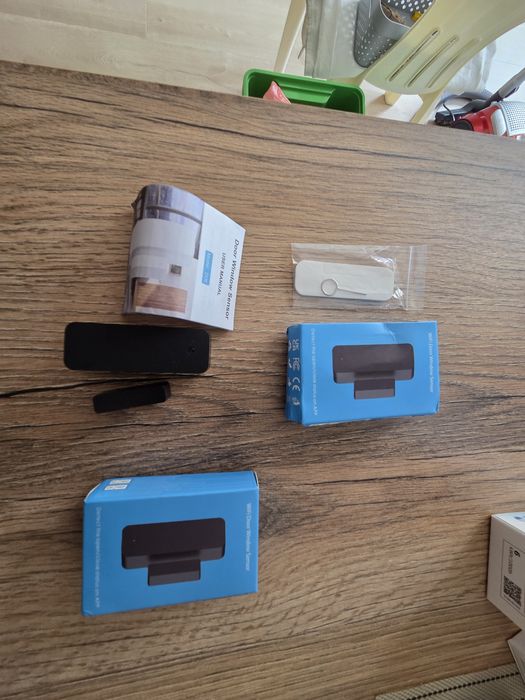 Czujnik otwarcia drzwi, okien WiFi