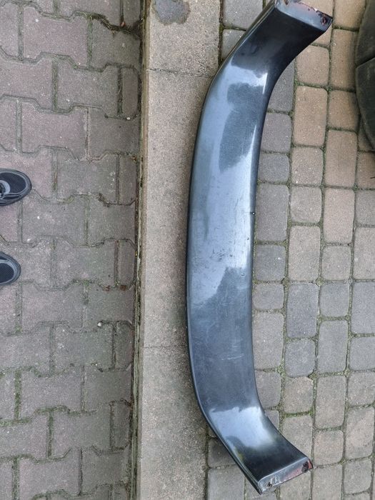 Spojler   czarny
