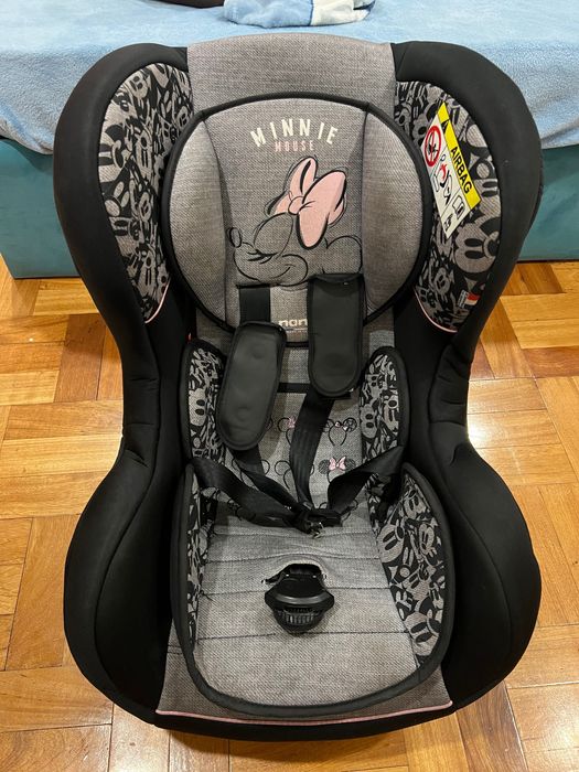 Cadeirinha de carro bebé reclinável