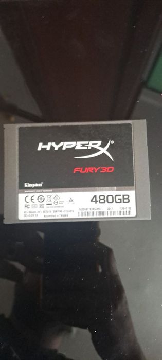 SSD KINGSTON HYPERX FURY 3D 480 GB в хорошому стані.