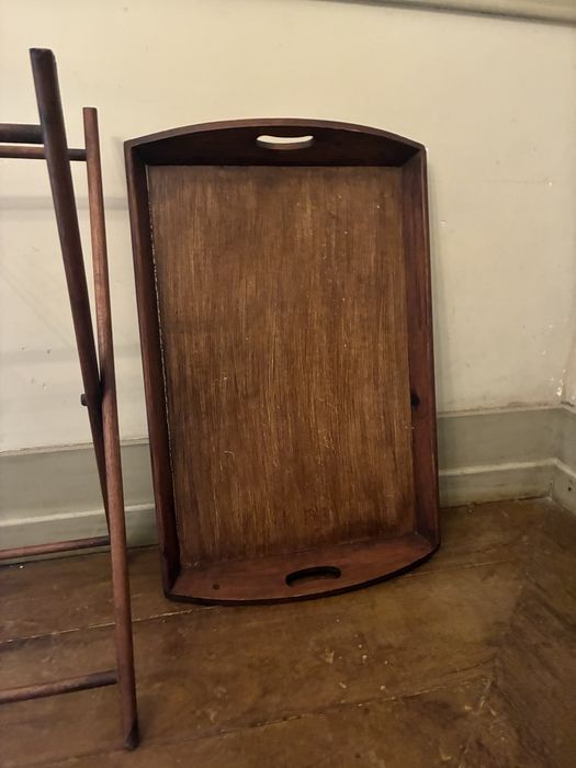 Mesa inglesa antiga de apoio