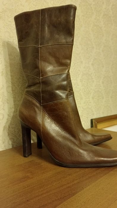 Шкіряні чобітки  38 р