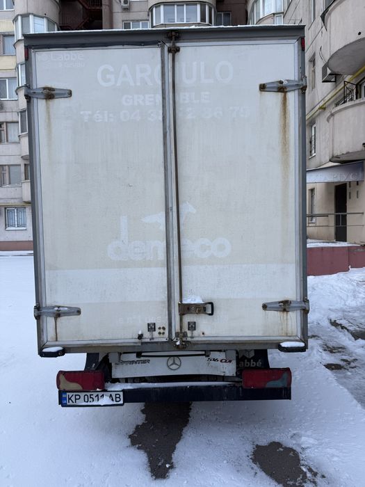 Mercedes-Benz Sprinter