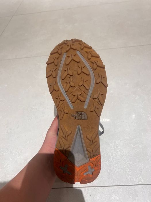 Чоловічі черевики The North Face VECTIV Exploris 2 Mid FUTURELIGHT