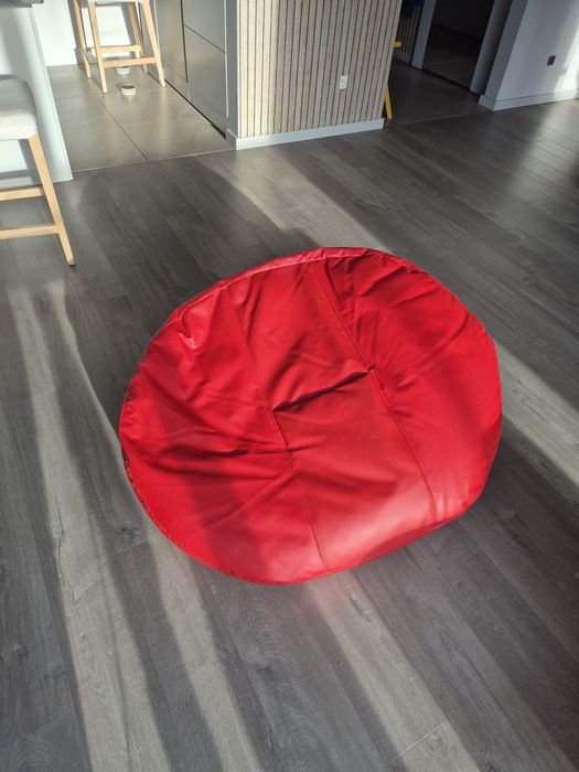 Pufa czerwona bardzo dobra jakość