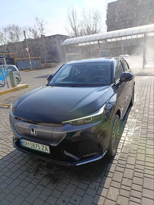 Продам электро автомобиль Honda