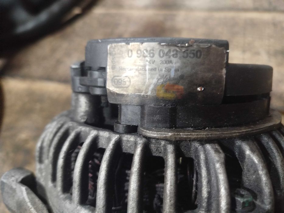 Генератор Mercedes C-class W203 E-class W211 S-class W220 2.2 3.2 CDI