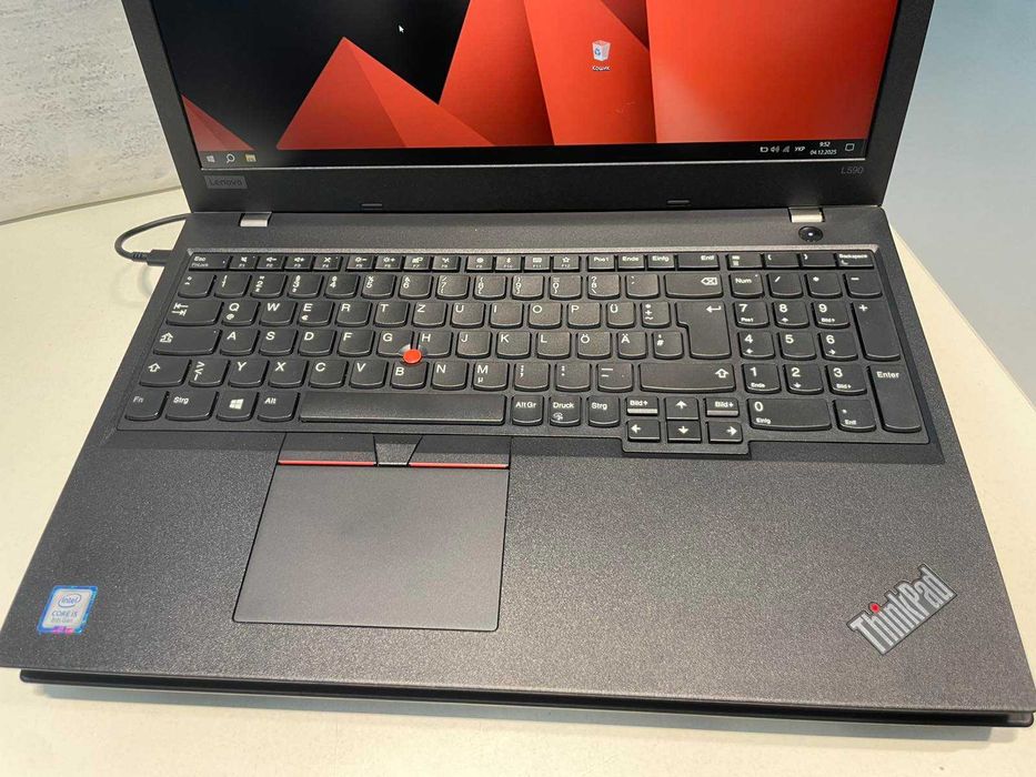 ThinkPad L590 16GB SSD ноутбук для уроків є кількість 15.6 дюйми