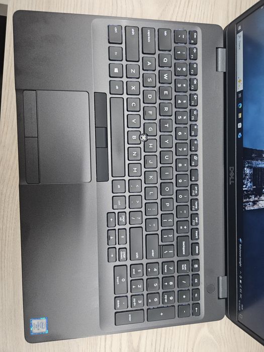 Ноутбук Dell Latitude 5500 i5-8350U/16Gb DDR4/SSD 256Gb/15.6" IPS