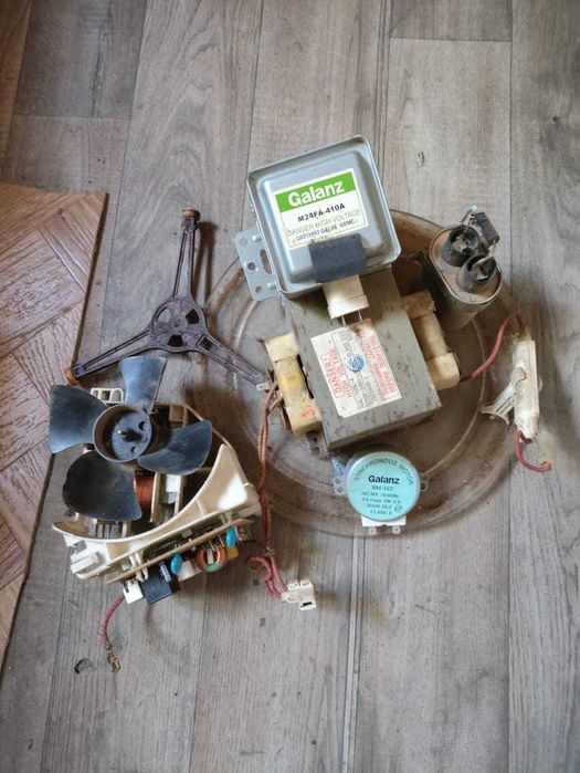 Запчастини до мікрохвильовки