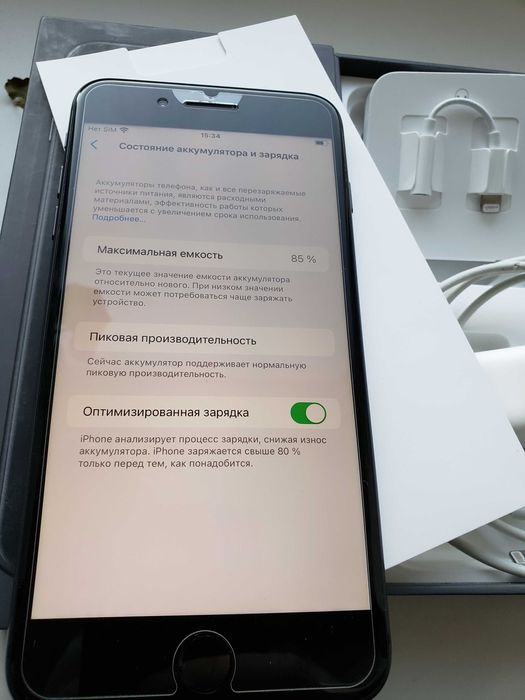 iPhone 8 plus 64gb ідеальний стан комплект