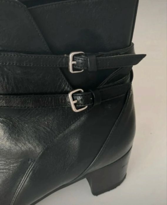 Botins pretos da Zara 39 em bom estado