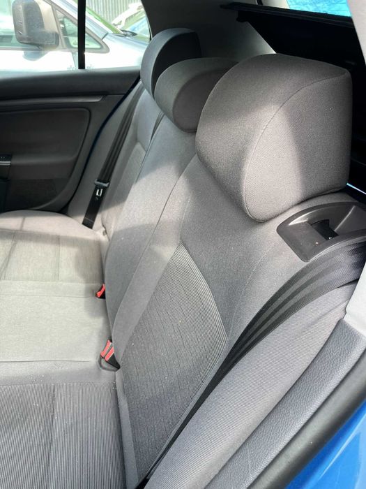 fotel fotele przód lewy prawy kierowcy pasażera kanapa siedzisko oparcie tył vw golf v 5 1k0 2003 -2009 hatchback 5 drzwi