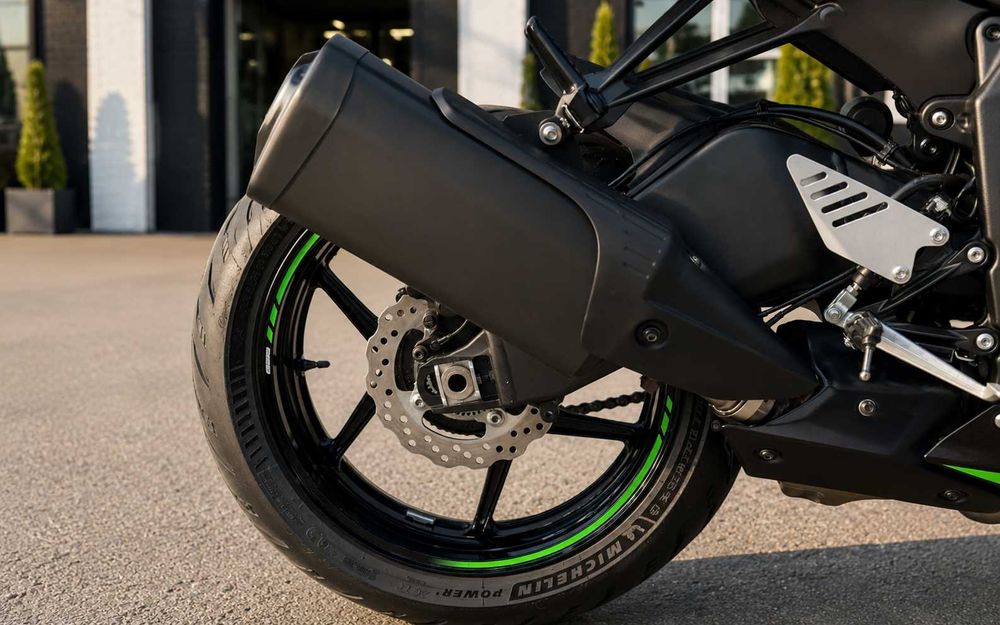 （4月VIP 10%off中） こあら85です❣️0315 kawasaki zx4r - купити мототехніку - Ціна на OLX.ua