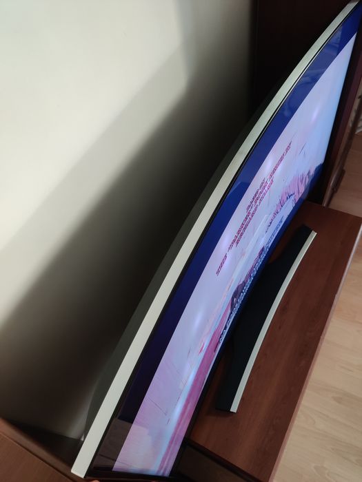 Samsung UE55HU7200 Вигнутий. З Німеччини