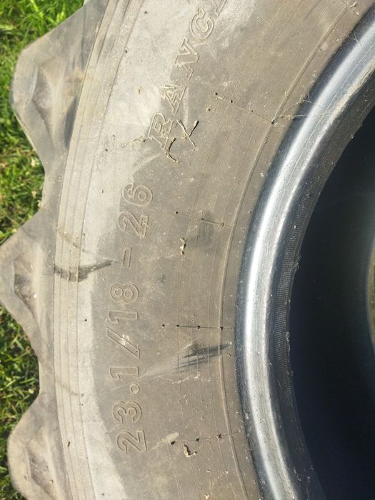 Opony 23.1/18-26 bizon John Deere