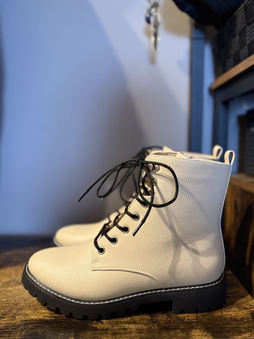 Nowe botki - CROPP, rozmiar 40