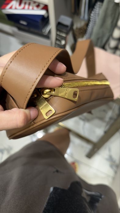 Сумка в идеальном состоянии Miu