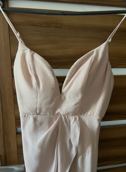 Koktajlowa sukienka tulipan, beżowy  Glamorous r. XS