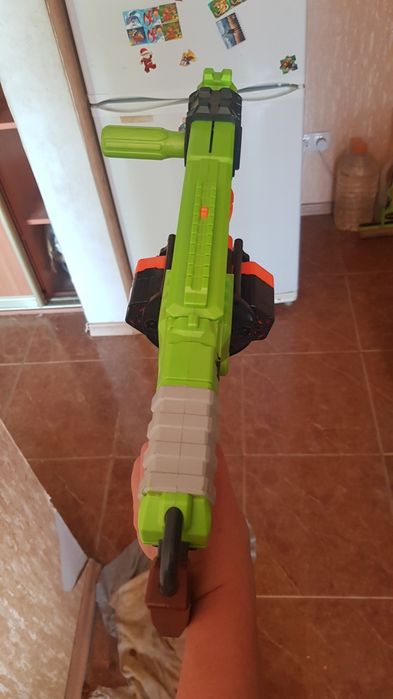 Nerf Zombie Strike Doominator